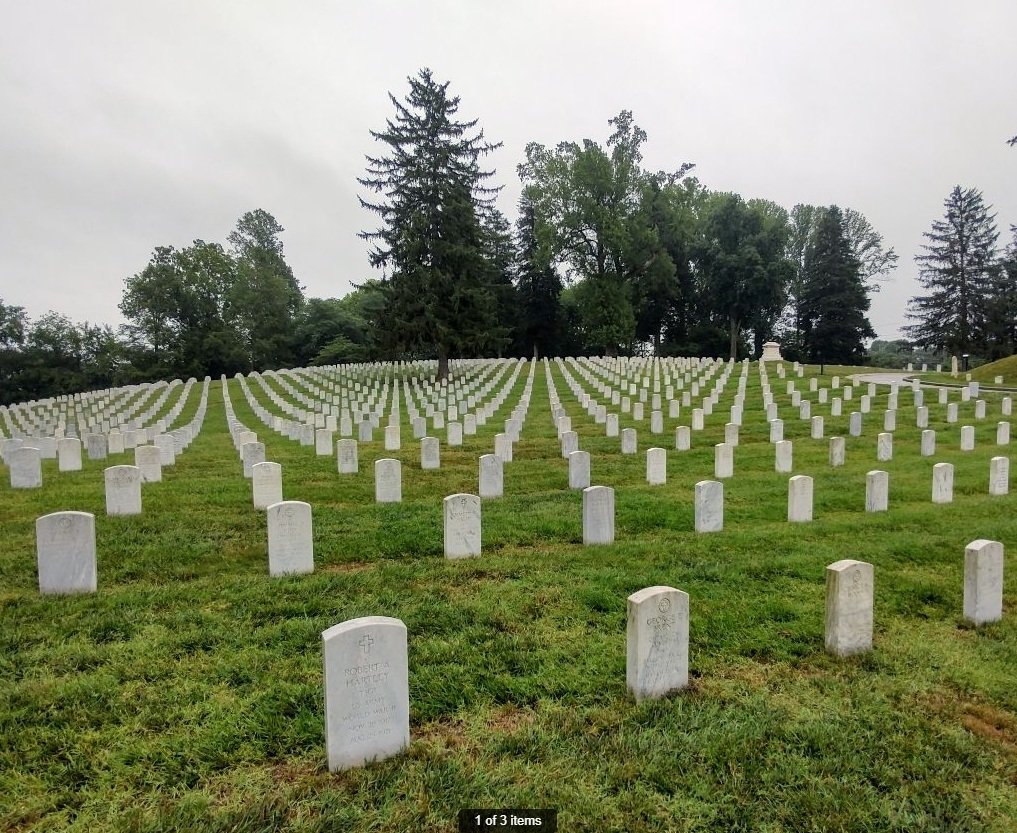 Rows of graves in a Virginia cemetery